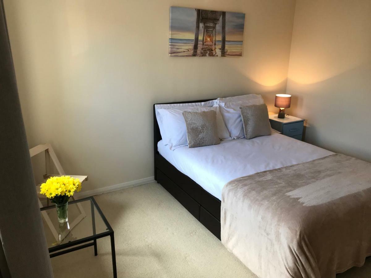 Gunwharf Quays Holiday Homes Portsmouth Esterno foto