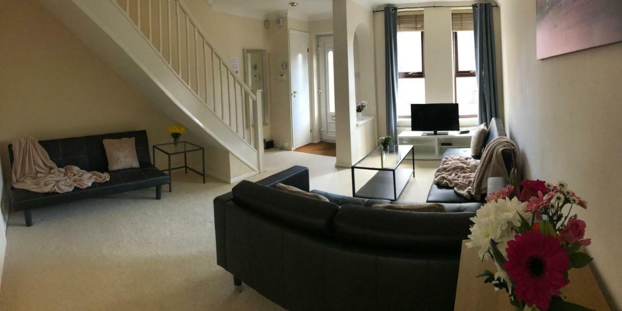 Gunwharf Quays Holiday Homes Portsmouth Esterno foto